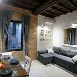 New Navona Elegant Apartment
